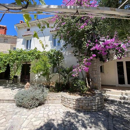 Villa Giulia Ližnjan Εξωτερικό φωτογραφία